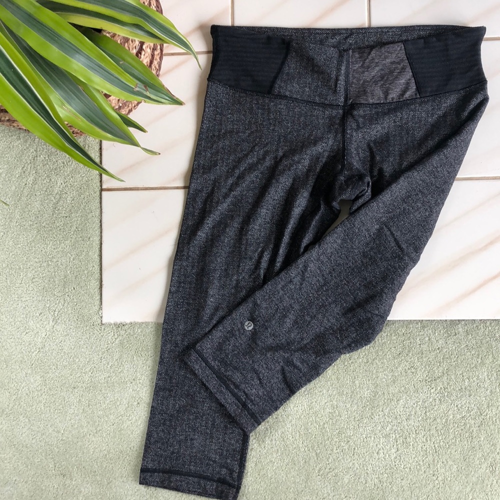 Lululemon dark grey leggings SO SOFT